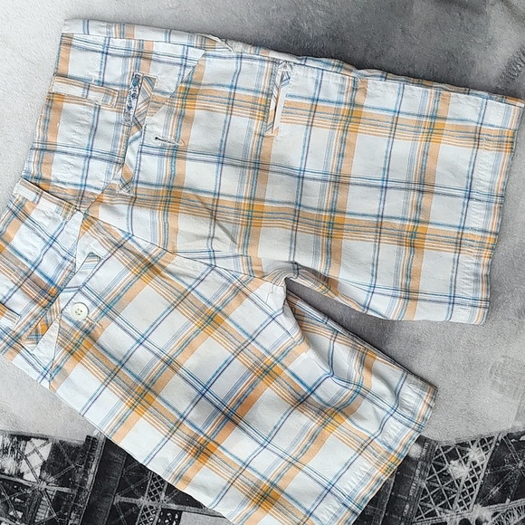 Indigo Shorts - Picture 7 of 8